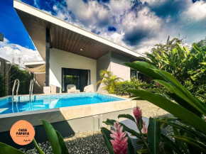 Modern House in Jungle Immersion and Walk to Beach